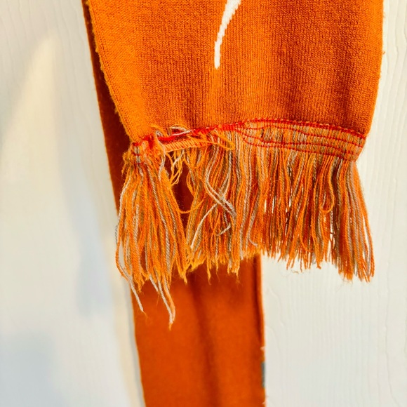 University of Texas UT woven scarf - Picture 2 of 3